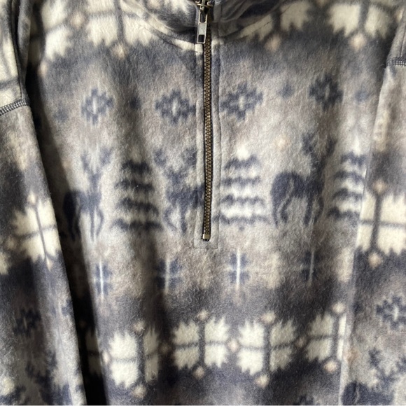 Vintage Grey & White Reindeer Patterned Fleece XL - Picture 4 of 8
